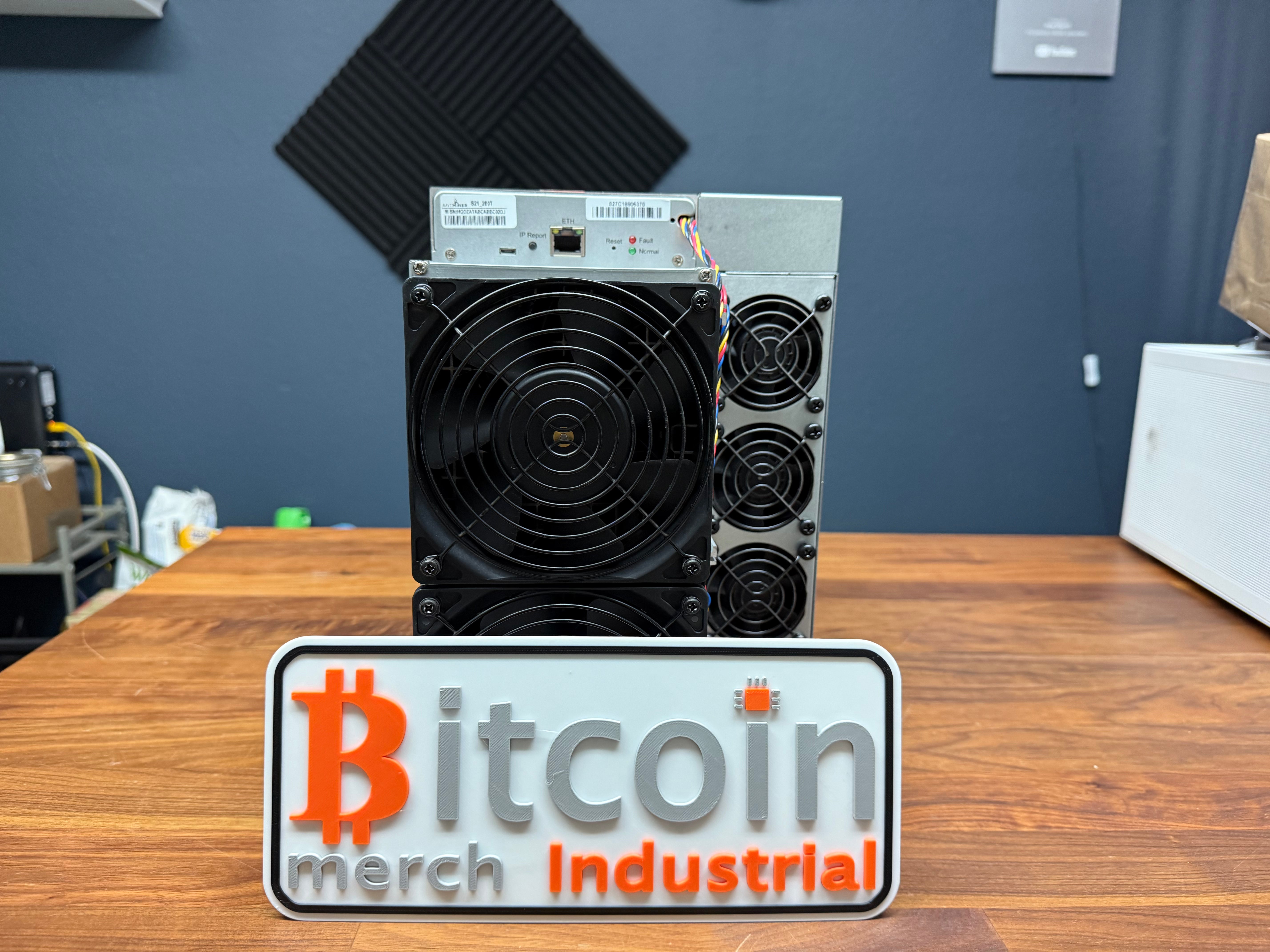 Bitcoin Merch Industrial® - Bitmain Antminer S21 200TH/S Bitcoin Miner with Power Supply